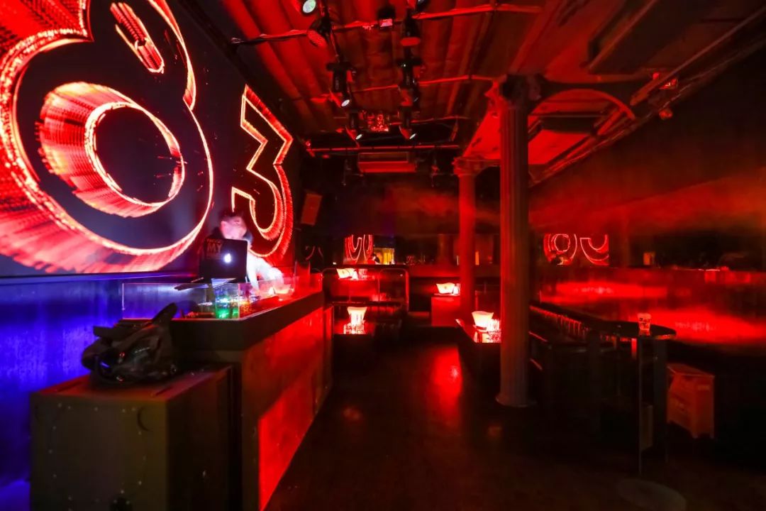 跨年派對(duì)活動(dòng)新說(shuō)唱，吃喝嗨玩直到2020的日出升起還不夠