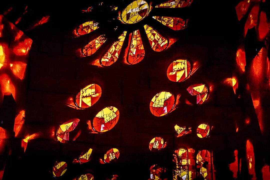 超現(xiàn)實(shí)主義的主題沉浸式藝術(shù)展覽活動，建筑的想像魅力無限